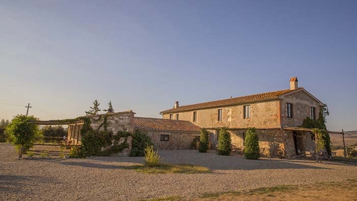 Locanda in Tuscany wedding. A wedding reception and party at Locanda in Tuscany Castiglione d'Orcia, Siena